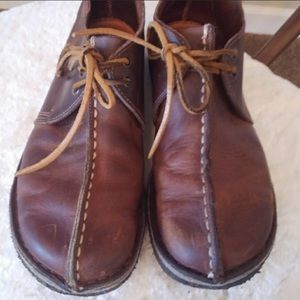 Clark’s. Men’s 7. Excellent condition.